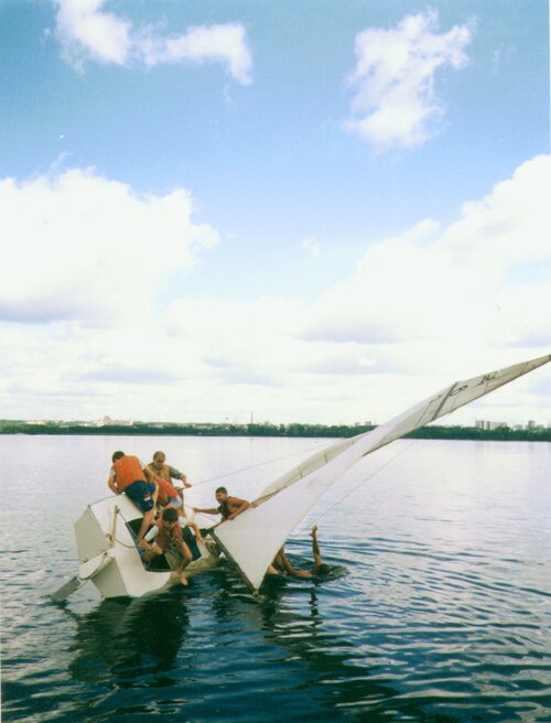 YACHT03